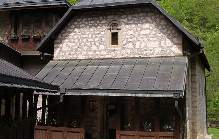 Lomnica-Manastir-750×478-1